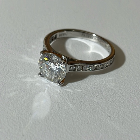 Jewelry - 3 Ct Moissanite set in 925 Sterling Silver.